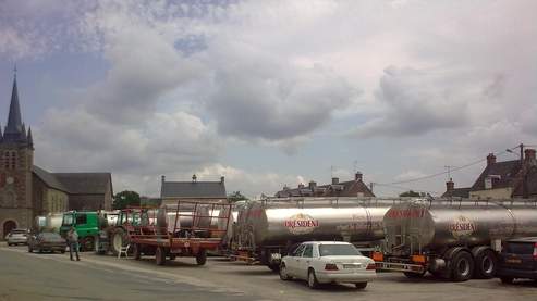 France : La crise du lait fait rage