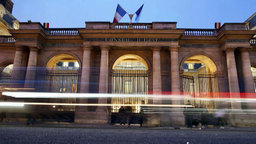 France: Le Conseil d’Etat suspend un arrêté interdisant le port du burkini à Villeneuve-Loubet.