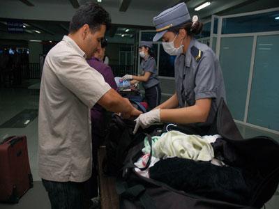 Grippe A : Ali Tounsi satisfait du dispositif sécuritaire