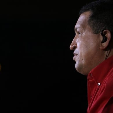 Hugo Chavez dénonce l&rsquo;installation de bases militaires américaines en Colombie