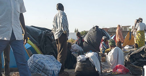 Ils ont parcouru plus de 30 km à pied :Les migrants maliens prêts à tout pour rejoindre leur pays