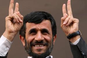 Iran : Ahmadinedjad se représente aux élections