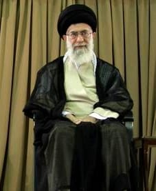Iran : Khamenei impose son choix à Ahmedinedjad