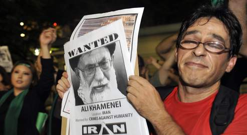 Iran : La suprématie de Khamenei contestée