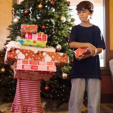 Jalousie entre frère et soeur : comment la gérer ?