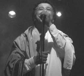 Khaled allume le feu à Riadh El Feth