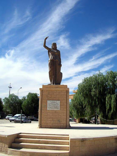 Khenchela: La statue de la reine amazigh Dihya incendiée à Baghaï.