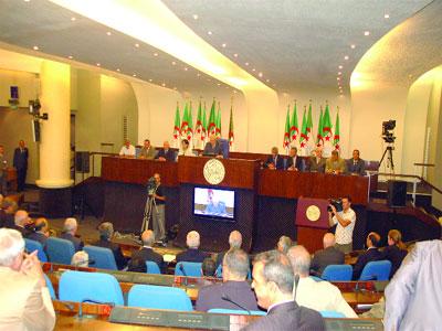 La constitution de nouveaux groupes parlementaires non-reconnue par l&rsquo;APN