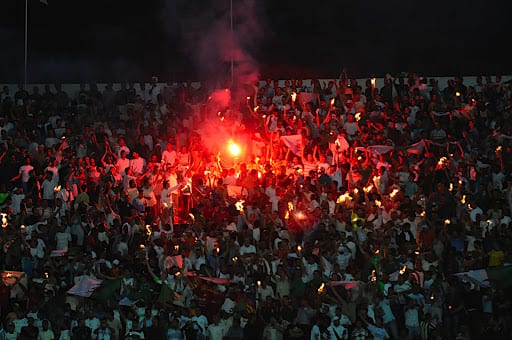 La loi des fumigènes est-elle applicable pour tous ?