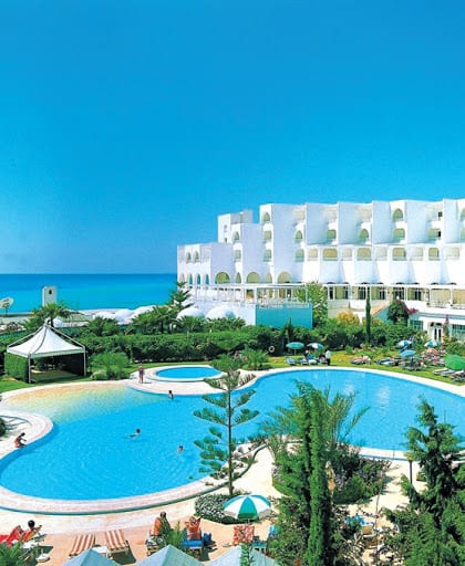 La Tunisie, paradis estivale des algériens