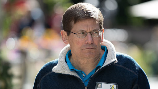 L’ancien patron de la CIA propose de «tuer les Russes» – est-ce une demande de poste chez Clinton ?