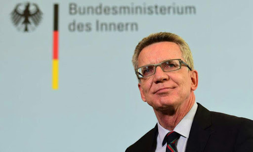 Le ministre allemand de l’Intérieur appelle à une interdiction partielle du voile intégral.