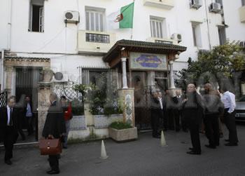 Le MSP et LE FLN minés de l’intérieur par des mouvements de contestation: Un duo dans la tourmente