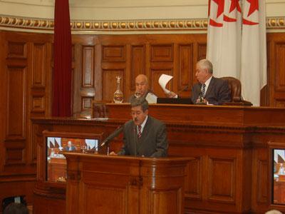 Le plan d’action de Ahmed Ouyahia adopté