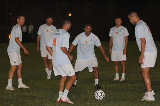 Lemmouchia et Saïfi ont ressenti des douleurs et Gaouaoui se blesse