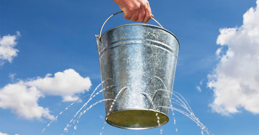 Malgré les pénuries d’eau fréquentes en été: Les Algériens gaspillent beaucoup durant la saison
