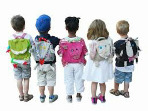 Mascara : 21 888 cartables pour les élèves issus de familles nécessiteuses