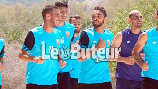 MCA : Hachoud : «Je suis prêt à reprendre ma place mais la décision finale revient à Menad»