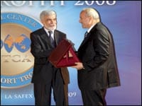 MFG filiale de Cevital remporte le trophée du meilleur exportateur hors hydrocarbures 2008