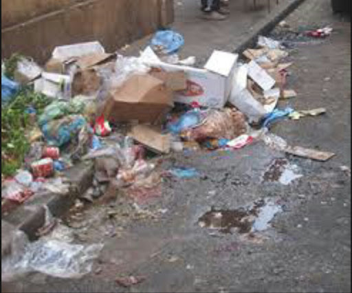 Mostaganem : De la saleté et un dépotoir au centre-ville depuis 2 ans