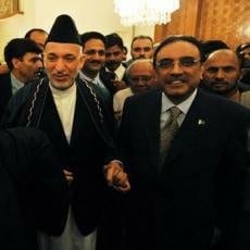 Obama réunit Karzaï et Zardari