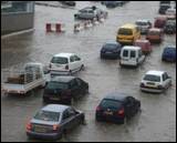 Oran : Les intempéries ont bloqué plusieurs axes routiers