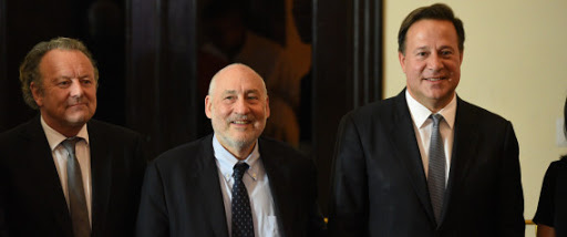 Panama Papers/comité d’experts: Stiglitz et Pieth regrettent un manque de transparence