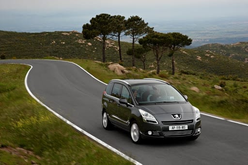 Peaugeot 5008, cousine de la Citroën Picasso