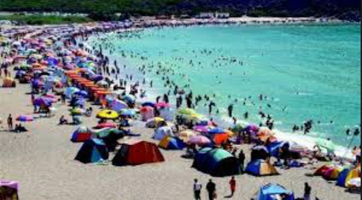 Regard : Quand la piscine remplace la plage