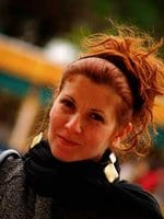 Rym Wided Menaifi. Styliste e couture « Toute création doit être déclarée à l’ONDA »de haut