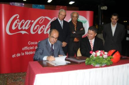 Signature d&rsquo;un accord entre de la FAF et Coca Cola