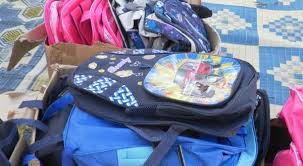 Solidarite a chlef : 13 000 cartables pour les enfants démunis