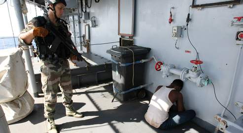 Somalie : La chasse aux pirates à bord du Nivôse