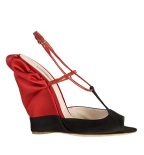 Souliers en satin chez Miu Miu