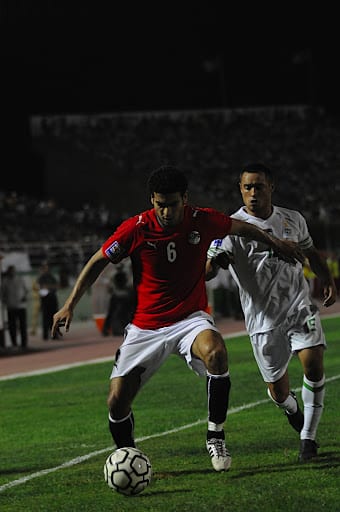 Un trio arbitral européen pour Egypte – Algérie