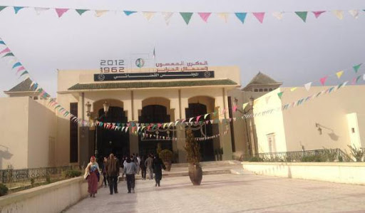 Une tentative de suicide se transforme en tabassage de journalistes à Batna