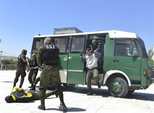VIDÉO. Cinq personnes arrêtées à Tizi-Ouzou