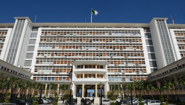 Un total de 1.694.217 appels téléphoniques des citoyens en huit mois