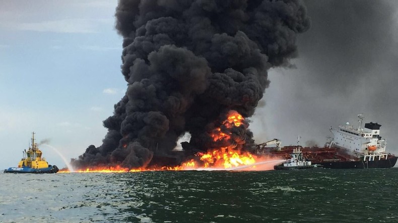 Un tanker prend feu au large du Golfe du Mexique