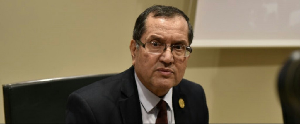 Réunion d&rsquo;Alger: l&rsquo;Algérie propose de réduire la production de l&rsquo;Opep de 796.000 barils/jour