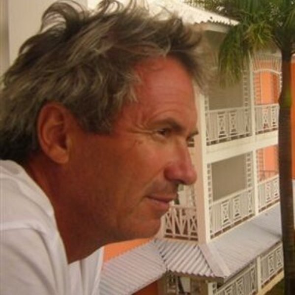 Sylvain Philip, patron de Détours: “Nous sommes en attente de signaux positifs”