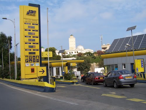 Approvisionnement en carburant à Arrib (Aïn Defla): Le calvaire des agriculteurs