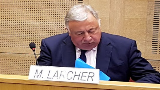 Avec l’Algérie, « nous pouvons trouver des réponses » au terrorisme