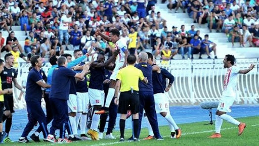 Football: le bureau fédéral satisfait du retour du calme dans les stades algériens