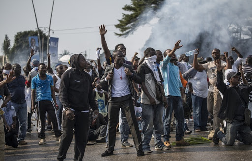 Gabon: Trois morts et plus de 100 blessés dans des violences, le ministre de la justice démissionne