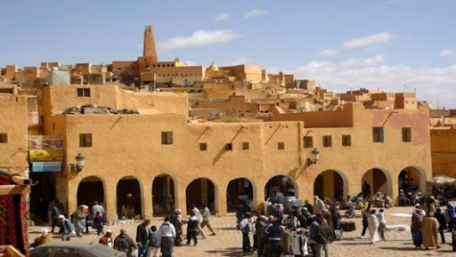 Ghardaïa: retard dans le raccordement au réseau d’assainissement de Daya Ben Dahoua