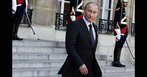 Invité par Hollande: Poutine à Paris en octobre.