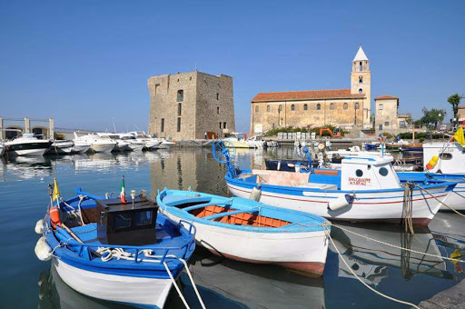 Italie: un village de trompe-la-mort va révéler son secret.