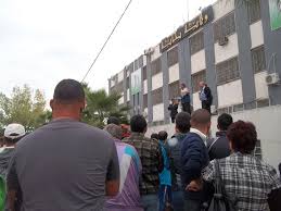 Les habitants de Taghzout, Ighil Oujilvane et Aïn Skhoune en colère Rassemblement devant le siège de la Wilaya de Béjaïa