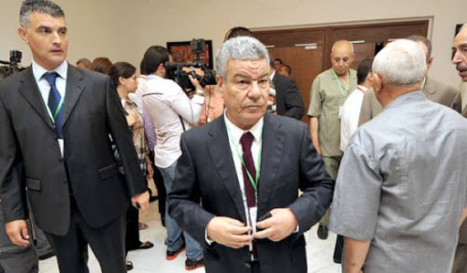 Les « redresseurs » du FLN peuvent-ils sauver l’Algérie ?